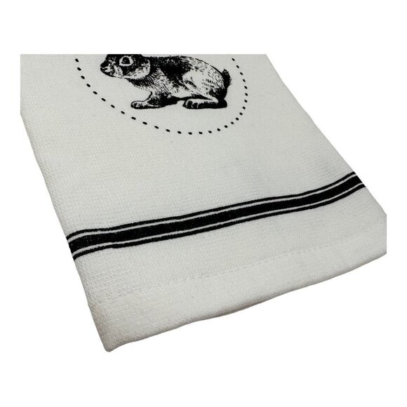 Easter Farmhouse Bunny Rabbit Towel Cottontail Farm White Kitchen Realistic - Picture 5 of 10